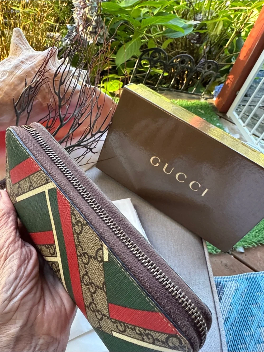Gucci Green, Red & Beige GG Zip-Around Wallet With Box and Dust bag